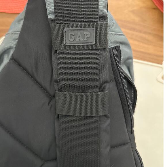 Vintage GAP 90's Y2K Gray Crossbody Single Strap Slingback Bag One Size NEW - Picture 4 of 10